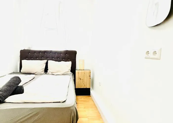 Apartmán Comfy In A Shared Apt, 8min To Rathausplatz *