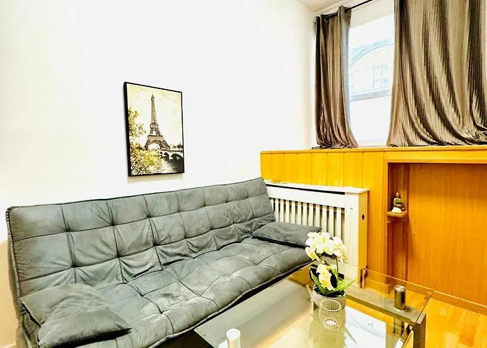 Comfy In A Shared Apt, 8min To Rathausplatz Vídeň