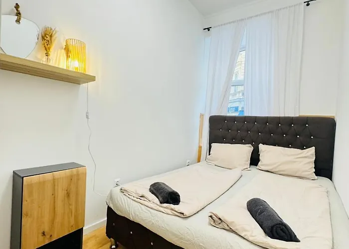 Comfy In A Shared Apt, 8min To Rathausplatz Apartmán *