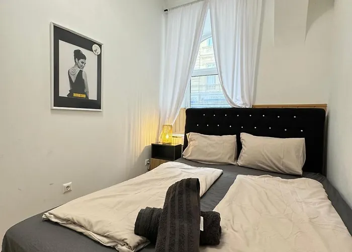 Apartmán Comfy In A Shared Apt, 8min To Rathausplatz Vídeň