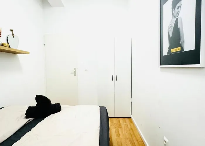 Comfy In A Shared Apt, 8min To Rathausplatz * Vídeň