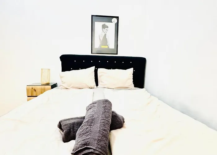 Comfy In A Shared Apt, 8min To Rathausplatz * Vídeň