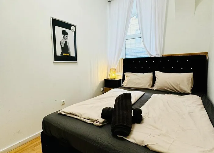 Comfy In A Shared Apt, 8min To Rathausplatz * Vídeň