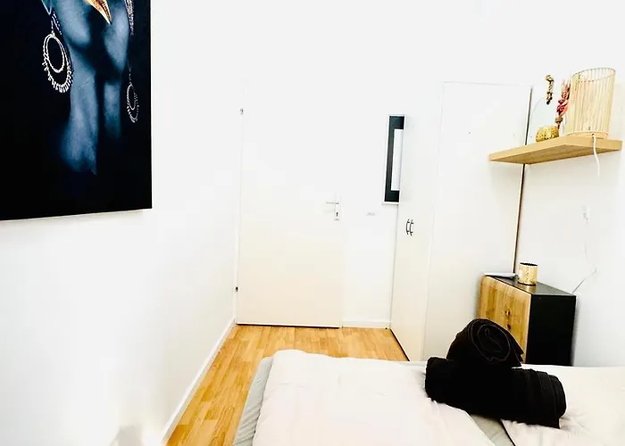 Comfy In A Shared Apt, 8min To Rathausplatz Apartmán *