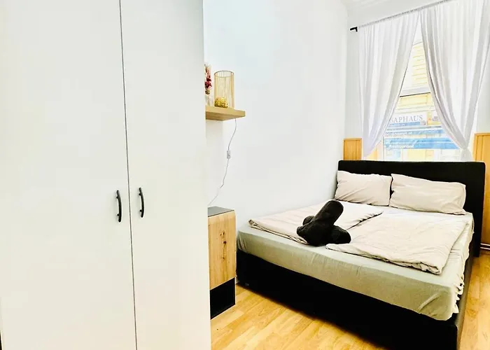 Comfy In A Shared Apt, 8min To Rathausplatz Apartmán *