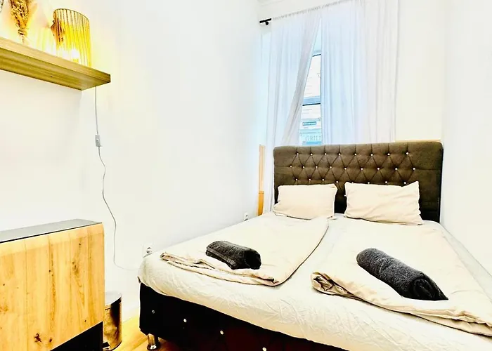 Comfy In A Shared Apt, 8min To Rathausplatz * Vídeň