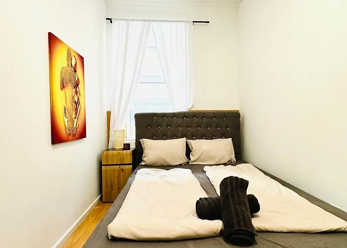 Comfy In A Shared Apt, 8min To Rathausplatz Apartmán