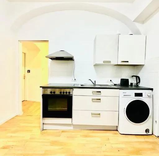 Apartmán Comfy In A Shared Apt, 8min To Rathausplatz